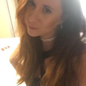 Meet your Posher, Pamela